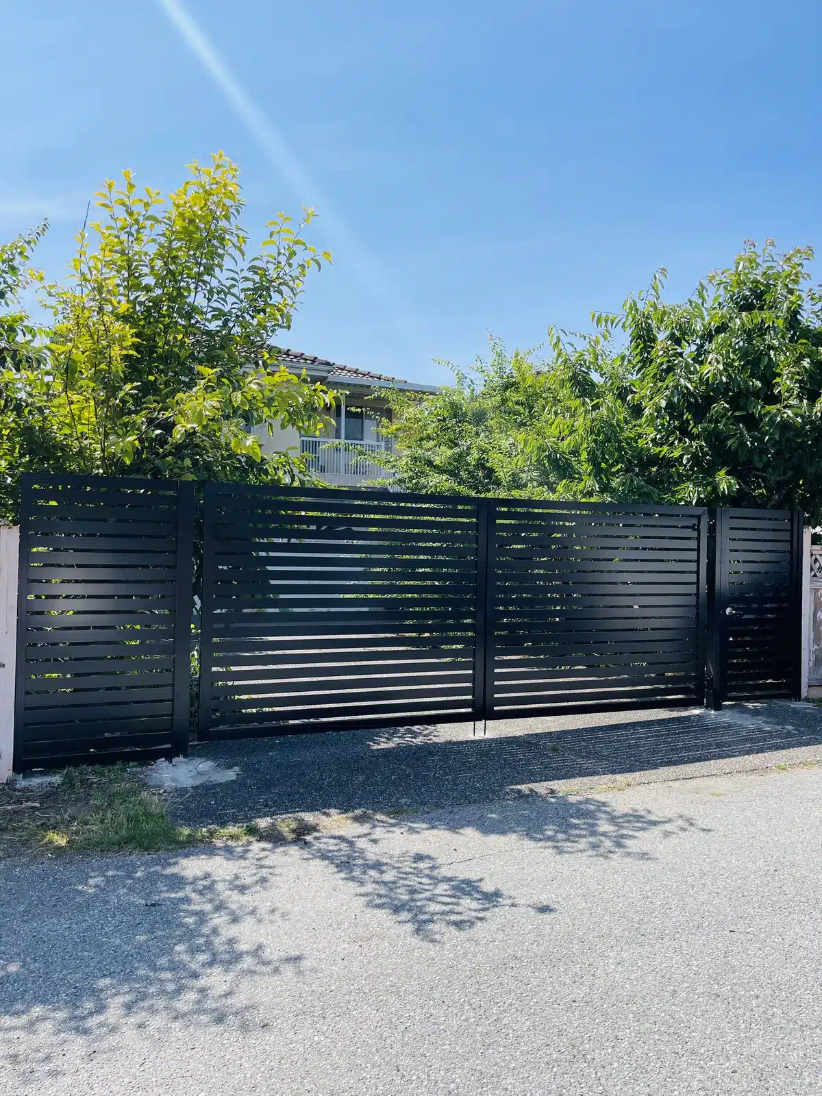 LGR-driveway-gate-double-swing (19)