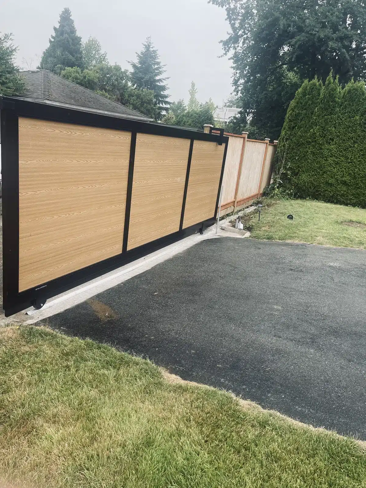 LGR-driveway-gate-sliding (9)