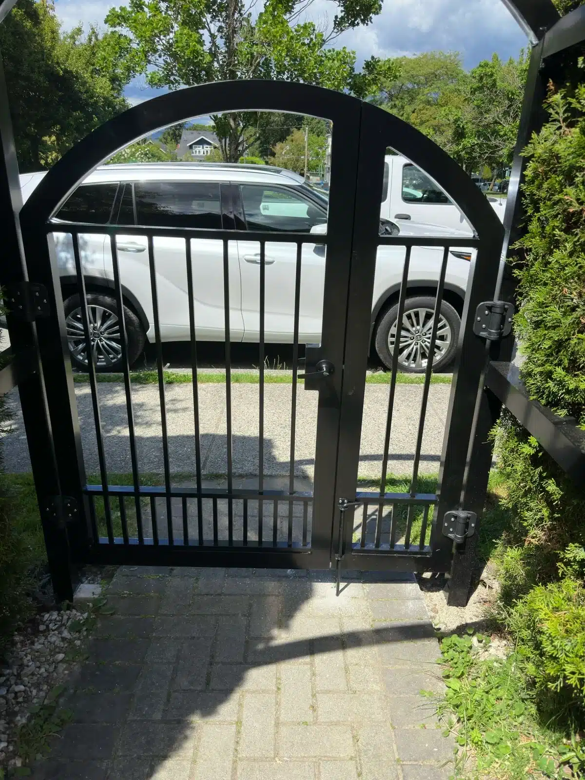 LGR-gate-pedestrian (23)