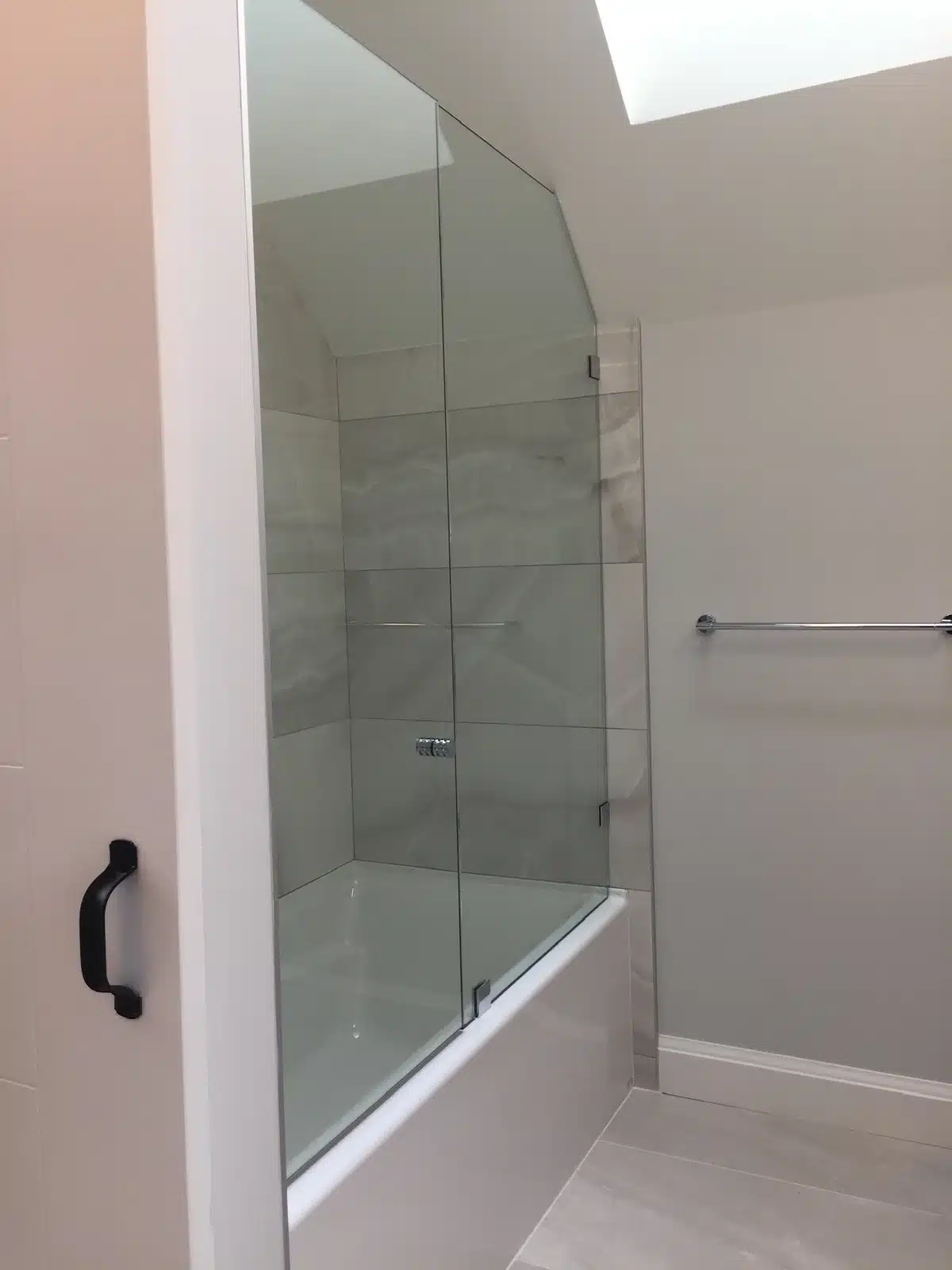 LGR-shower-doors (14)